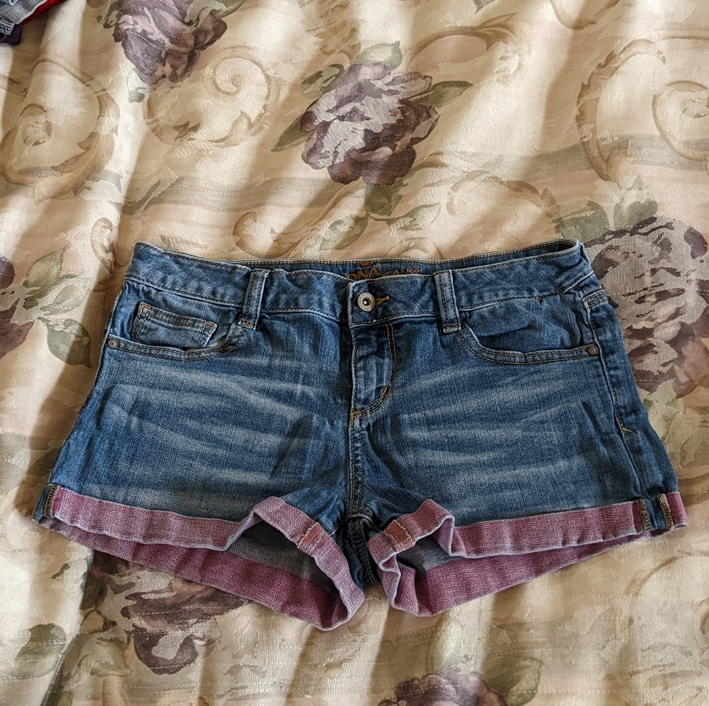 Low-rise Jean Shorts